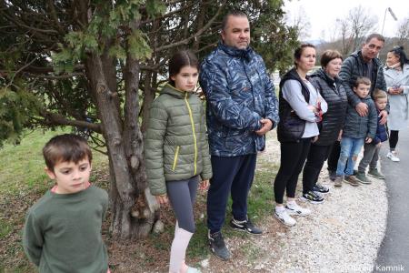 Odprtje dveh asfaltiranih odsekov javnih poti v Volčjem Potoku (8)